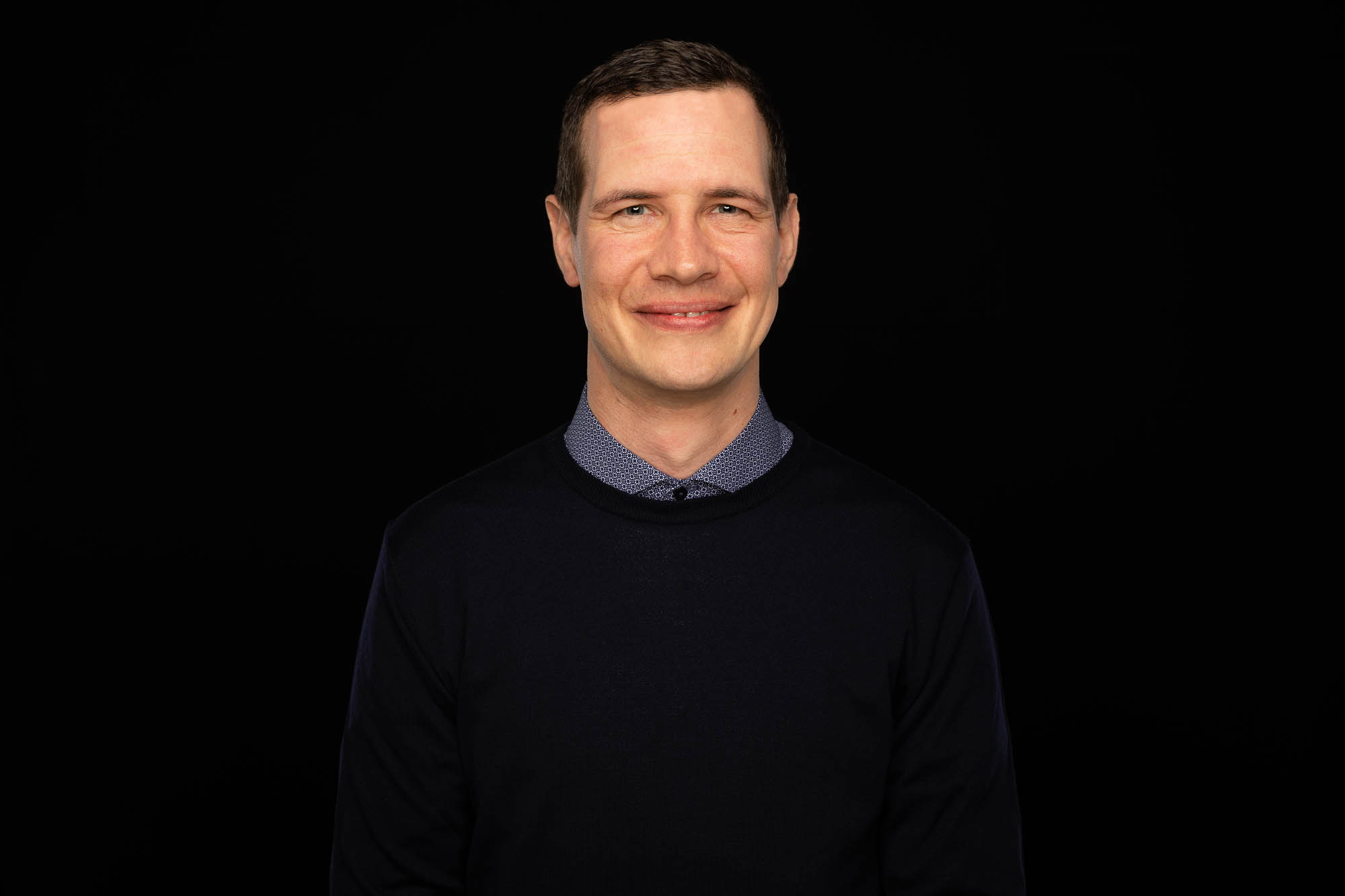 Export x3 Headshoots Adrian05423 Bearbeitet Capture